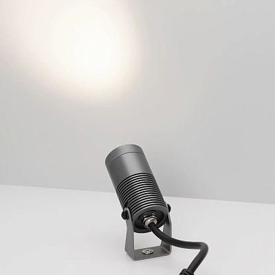Светильник на штанге VM-604739
